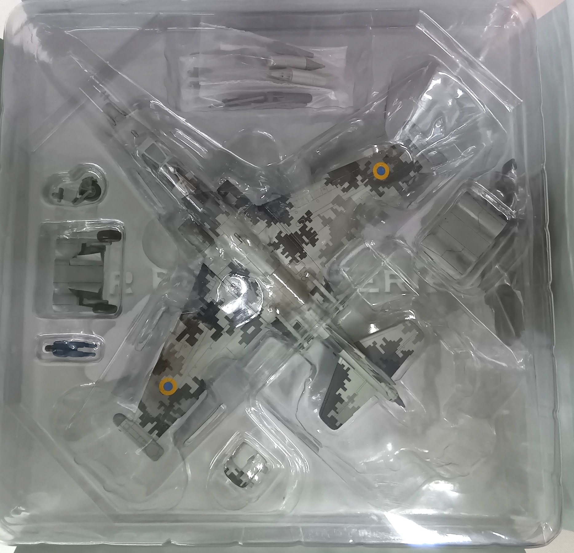 qjt0001172-b
