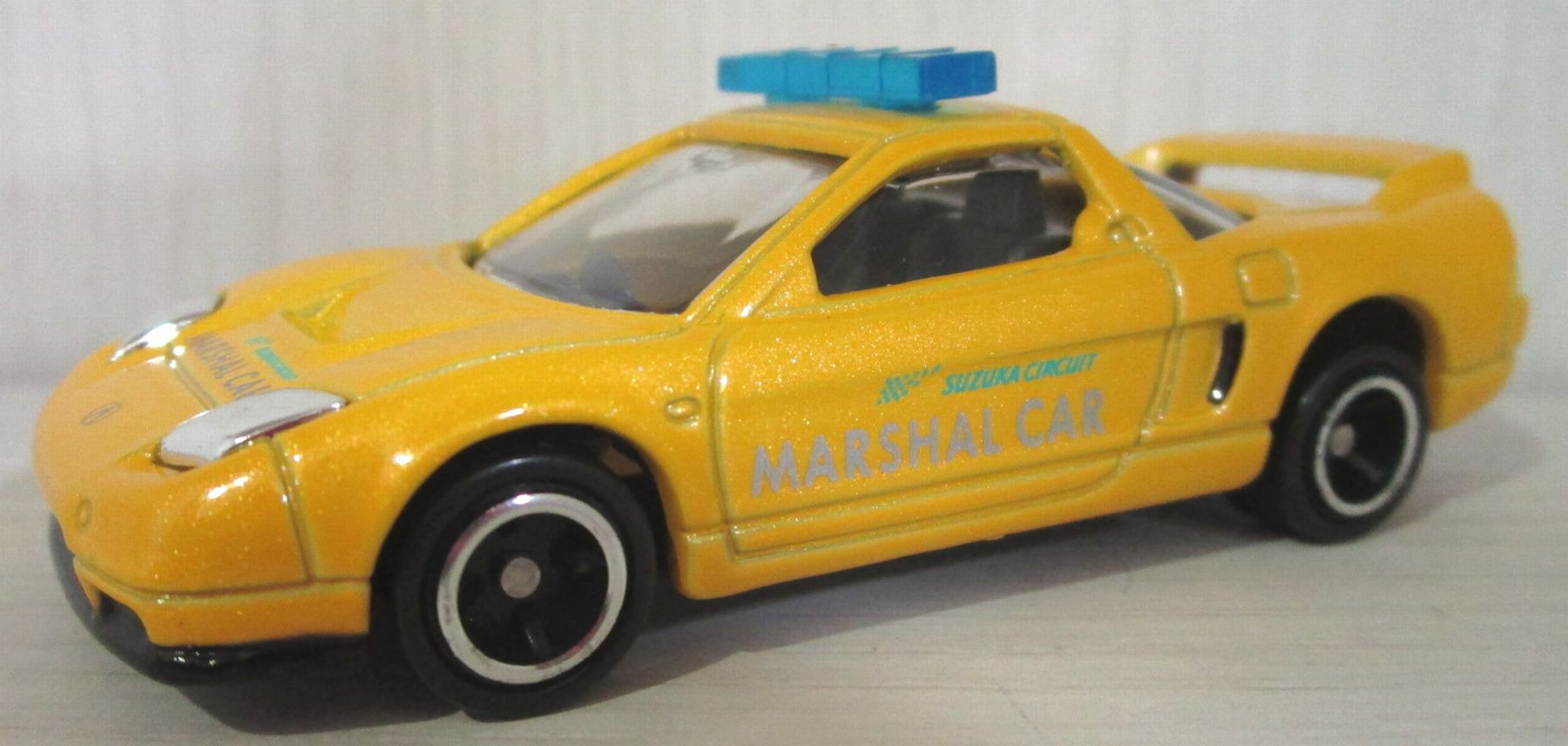 tht0001899-2.JPG