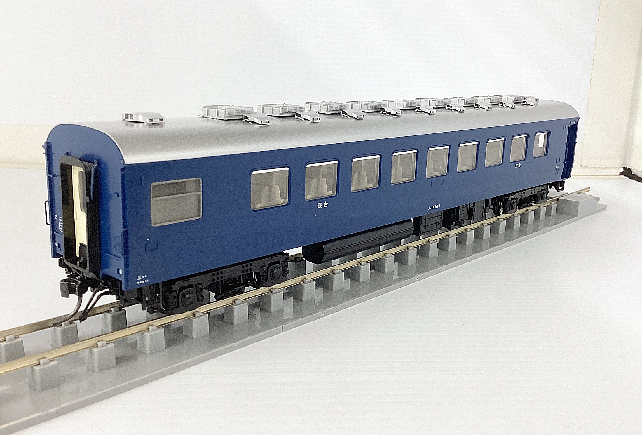 ukr0036430b