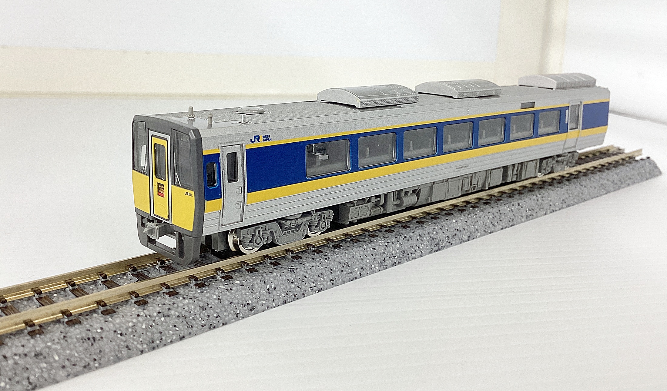 ukr0037311b