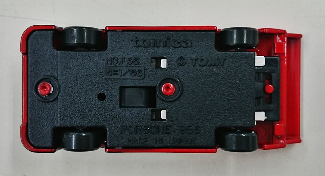 ukt0010397-6.JPG