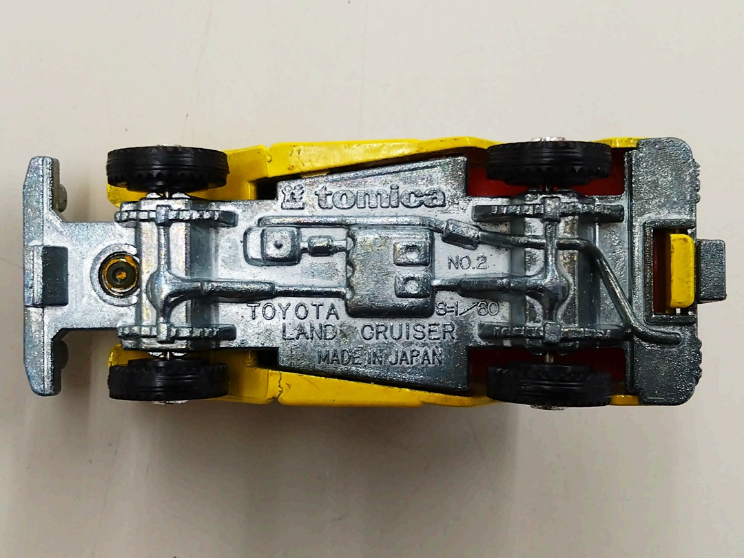 ukt0010399-6.JPG