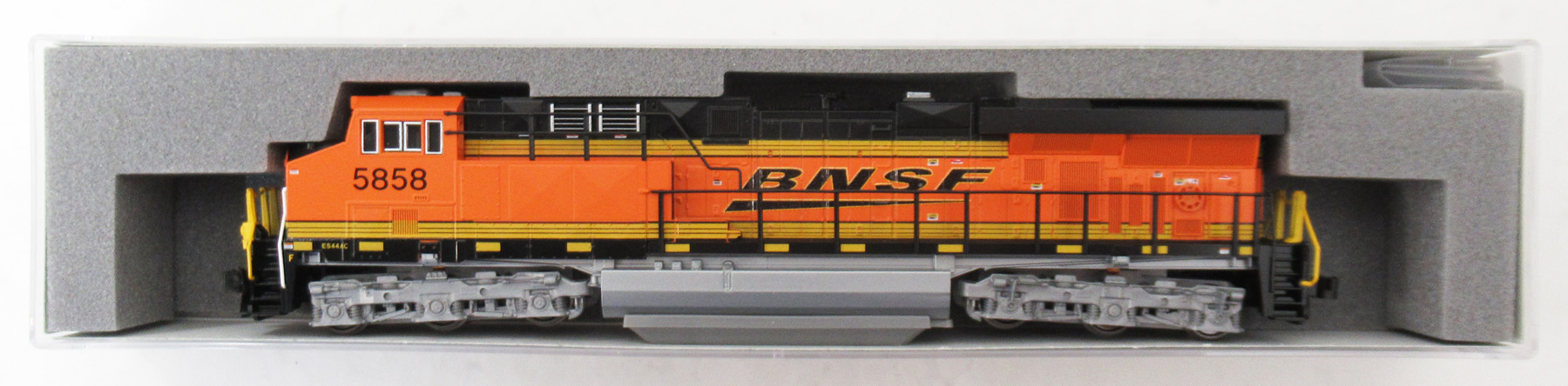 176-8958 ES44AC BNSF 5858
